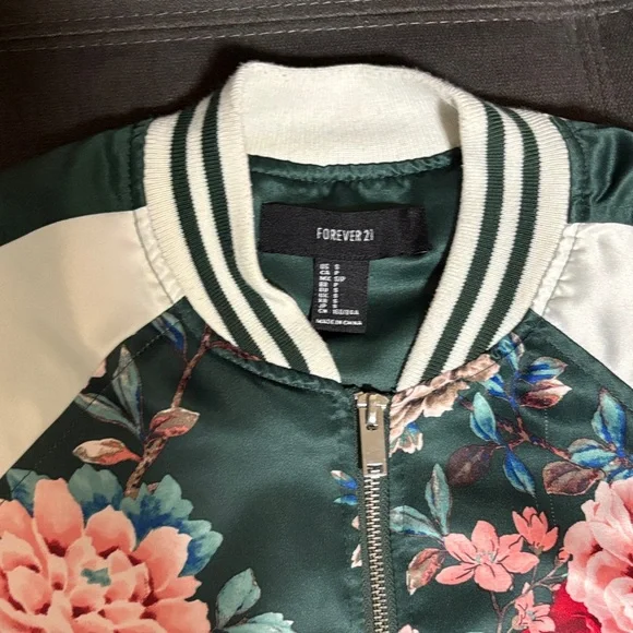 Forever 21 Green Floral Bomber Jacket - Picture 2 of 4